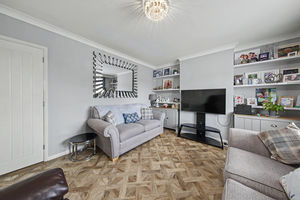 Thornbridge Crescent